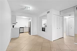2118 SE Edler Dr, Stuart, FL 34994 - Photo 8