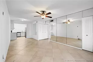 2118 SE Edler Dr, Stuart, FL 34994 - Photo 4