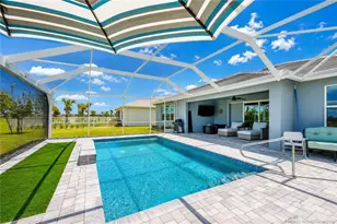 10255 SW Sarcoline Dr, Port Saint Lucie, FL 34987 - Photo 20