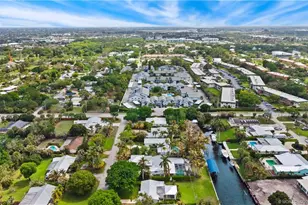 505 SW North Carolina Dr, Stuart, FL 34994 - Photo 10