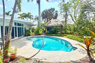 505 SW North Carolina Dr, Stuart, FL 34994 - Photo 10