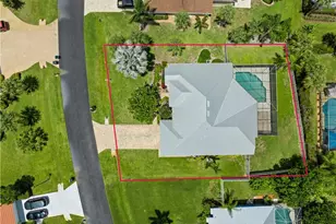 1102 SE Strathmore Dr, Port Saint Lucie, FL 34952 - Photo 2
