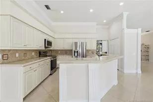 1102 SE Strathmore Dr, Port Saint Lucie, FL 34952 - Photo 14