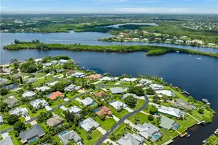 1102 SE Strathmore Dr, Port Saint Lucie, FL 34952 - Photo 60