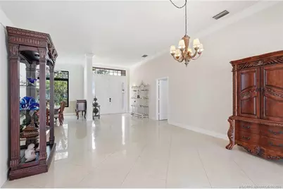 1102 SE Strathmore Drive, Port Saint Lucie, FL 34952 - Photo 10