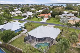 1102 SE Strathmore Dr, Port Saint Lucie, FL 34952 - Photo 54