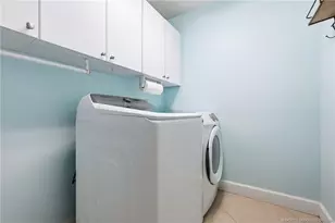 1102 SE Strathmore Dr, Port Saint Lucie, FL 34952 - Photo 38