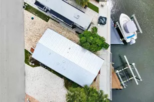 10701 S Ocean Dr, Jensen Beach, FL 34957 - Photo 4