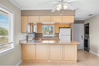 187 SE Village Drive #187, Port Saint Lucie, FL 34952 - Photo 6