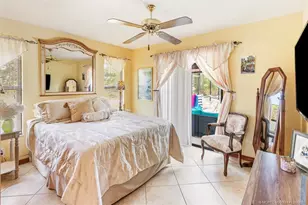 992 SE Thornhill Dr, Port Saint Lucie, FL 34983 - Photo 30