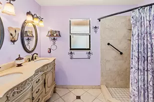 992 SE Thornhill Dr, Port Saint Lucie, FL 34983 - Photo 26