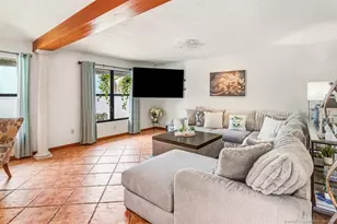 992 SE Thornhill Dr, Port Saint Lucie, FL 34983 - Photo 8