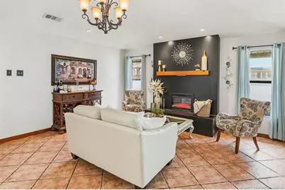 992 SE Thornhill Drive, Port Saint Lucie, FL 34983 - Photo 12
