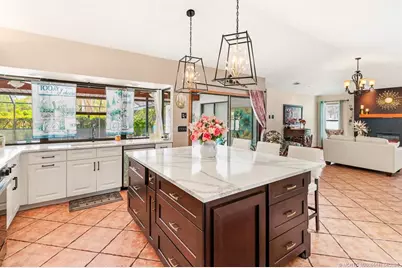 992 SE Thornhill Drive, Port Saint Lucie, FL 34983 - Photo 22