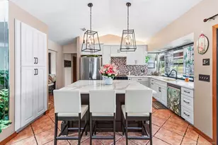 992 SE Thornhill Dr, Port Saint Lucie, FL 34983 - Photo 18