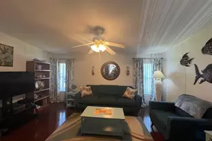6225 Holly Ln, Lantana, FL 33462 - Photo 10
