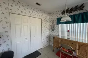 6225 Holly Ln, Lantana, FL 33462 - Photo 14