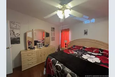 6225 Holly Lane, Lantana, FL 33462 - Photo 18