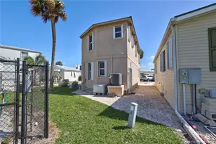 10725 S Ocean Dr, Jensen Beach, FL 34957 - Photo 46