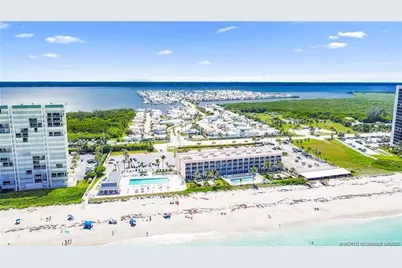 1077 Nettles Boulevard, Jensen Beach, FL 34957 - Photo 20