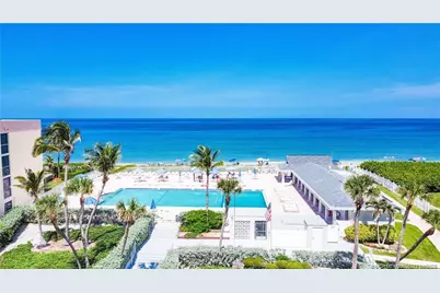 1077 Nettles Boulevard, Jensen Beach, FL 34957 - Photo 24