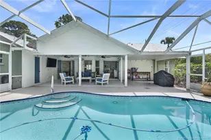 352 SW Ridge Ln, Stuart, FL 34994 - Photo 14