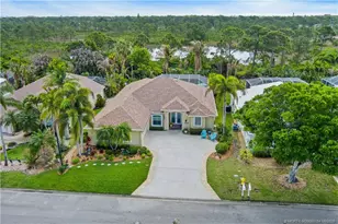 371 NW Emilia Way, Jensen Beach, FL 34957 - Photo 6