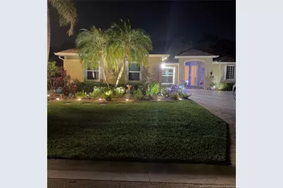 371 NW Emilia Way, Jensen Beach, FL 34957 - Photo 2