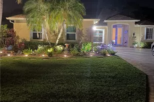 371 NW Emilia Way, Jensen Beach, FL 34957 - Photo 2