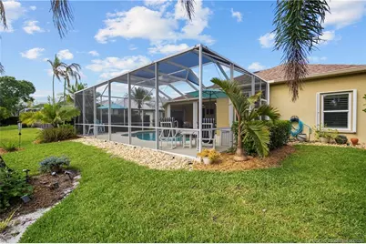 371 NW Emilia Way, Jensen Beach, FL 34957 - Photo 32
