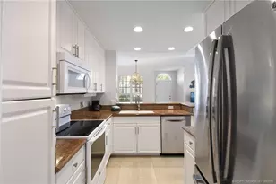 421 NE Plantation Rd, Stuart, FL 34996 - Photo 16