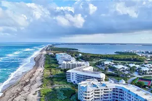 421 NE Plantation Rd, Stuart, FL 34996 - Photo 32