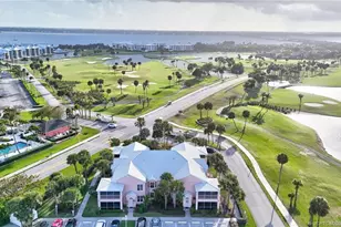 421 NE Plantation Rd, Stuart, FL 34996 - Photo 36