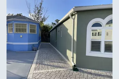 2005 Nettles Boulevard, Jensen Beach, FL 34957 - Photo 4
