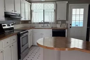 489 Swan Ln, Vero Beach, FL 32966 - Photo 2