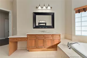 511 SW Squire Johns Ln, Palm City, FL 34990 - Photo 26