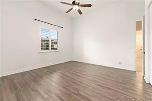 511 SW Squire Johns Ln, Palm City, FL 34990 - Photo 10