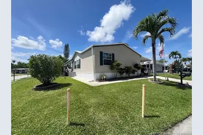 6155 N Ironwood Lane, Lantana, FL 33462 - Photo 1