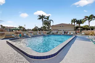 1564 SE Royal Green Cir, Port Saint Lucie, FL 34952 - Photo 28