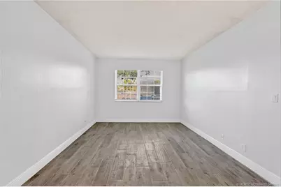 1564 SE Royal Green Circle #104, Port Saint Lucie, FL 34952 - Photo 14