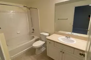 467 SE Kitching Cir, Stuart, FL 34994 - Photo 10