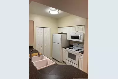 467 SE Kitching Circle, Stuart, FL 34994 - Photo 6