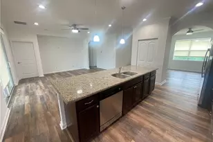 480 NW Windflower Terrace, Jensen Beach, FL 34957 - Photo 10