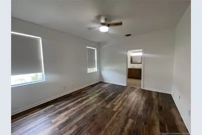 480 NW Windflower Terrace, Jensen Beach, FL 34957 - Photo 12