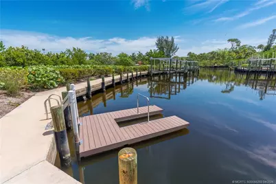 4683 SE Manatee Way, Stuart, FL 34997 - Photo 8