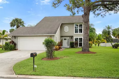 4332 Gator Trace Circle, Fort Pierce, FL 34982 - Photo 8