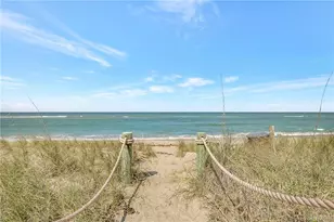 2001 SE Sailfish Point Blvd, Stuart, FL 34996 - Photo 4