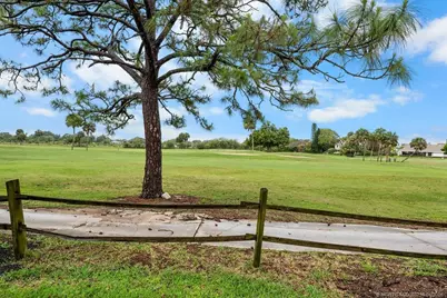 7894 SE Saratoga Drive, Hobe Sound, FL 33455 - Photo 4