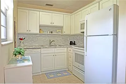 2600 SE Ocean Boulevard #Q3, Stuart, FL 34996 - Photo 4