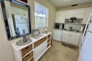 2600 SE Ocean Blvd, Stuart, FL 34996 - Photo 4